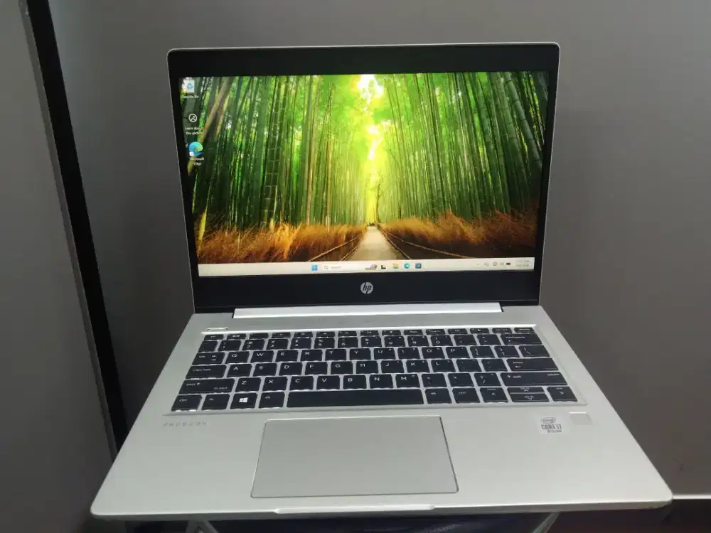 HP PROBOOK 430 G7
CORE I7 10510U
RAM 16GB
SSD 512GB, 14 FHD 
WIN 11