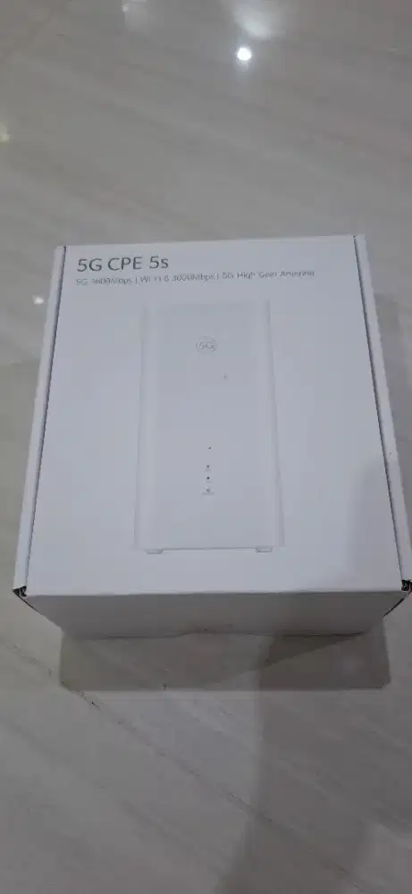 Modem router Huawei H153-381 5G CPE wifi super cepat