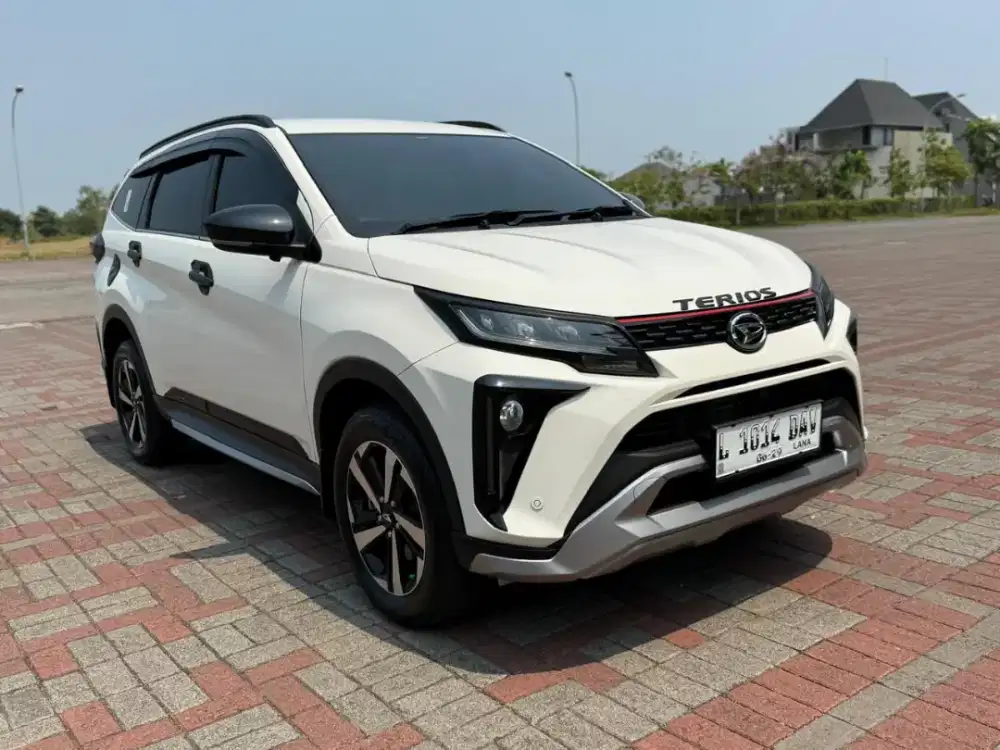 Terrios 1.5 R custom manual 2024