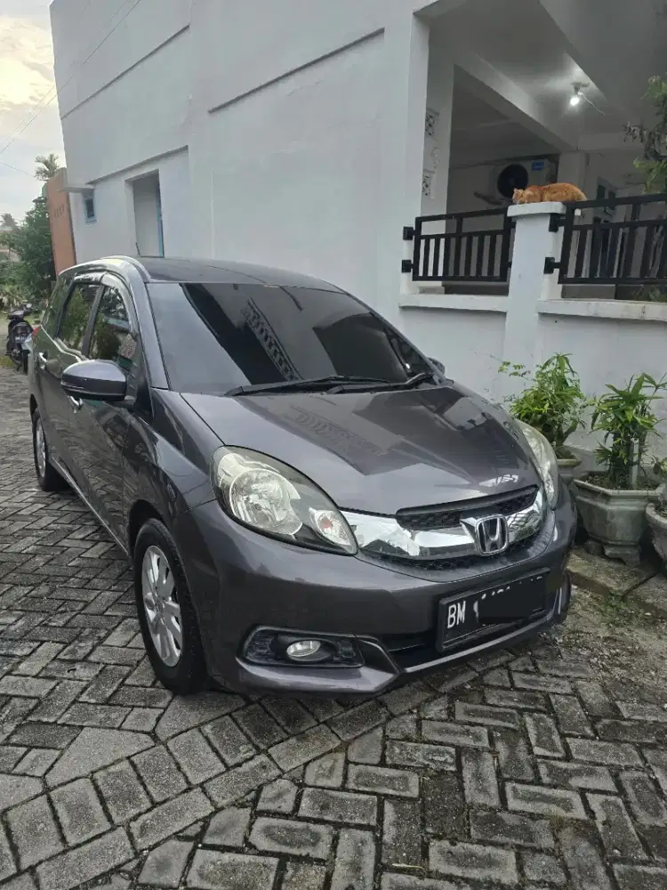 Mobilio 2016 E CVT