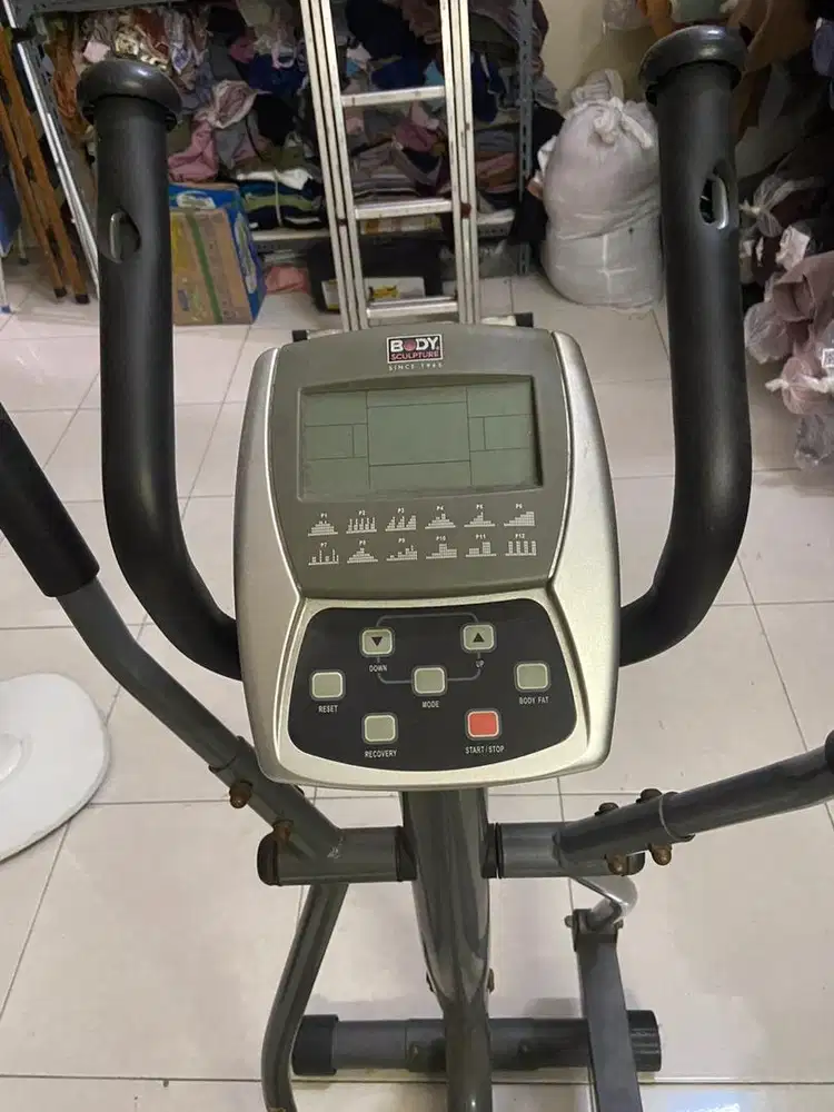 Eliptical Cross Trainer Body Sculpture BE 6750