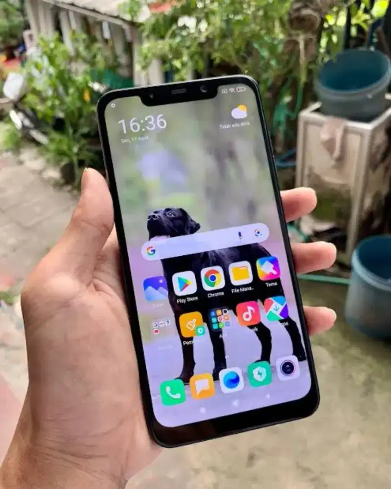 Handphone Xiaomi Poco F1 6/128