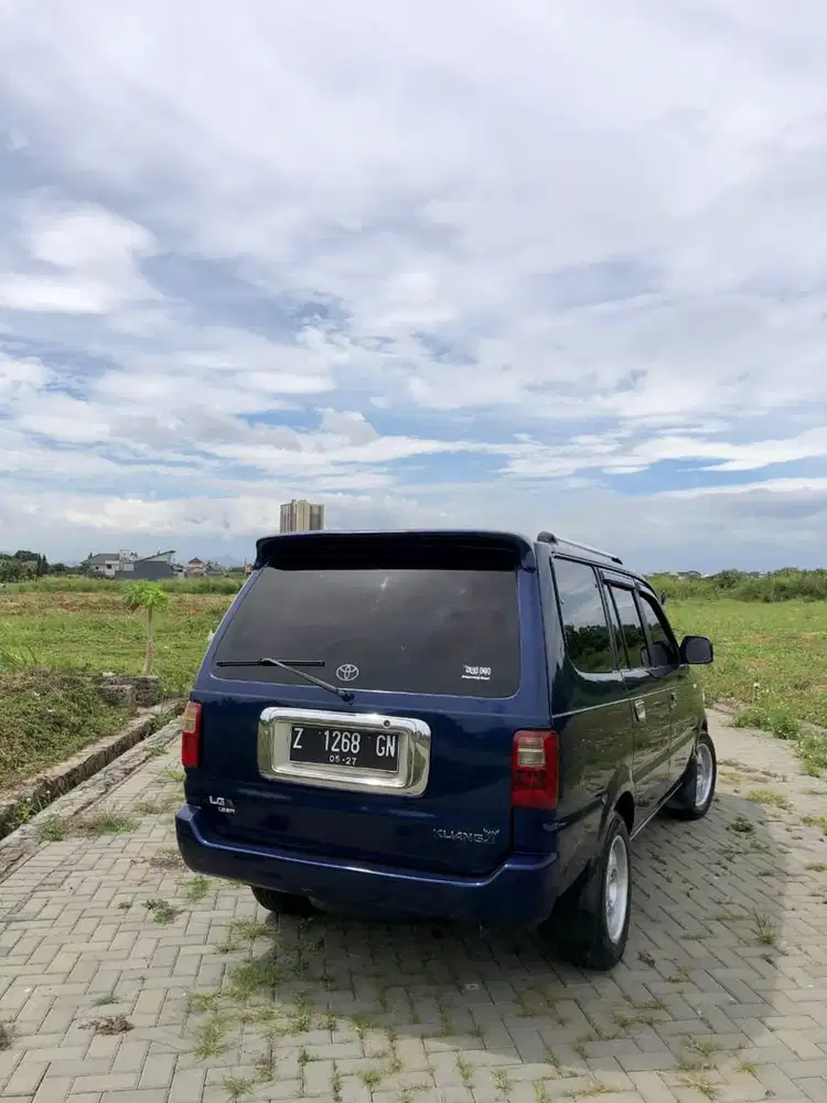 Toyota Kijang 2002 Bensin