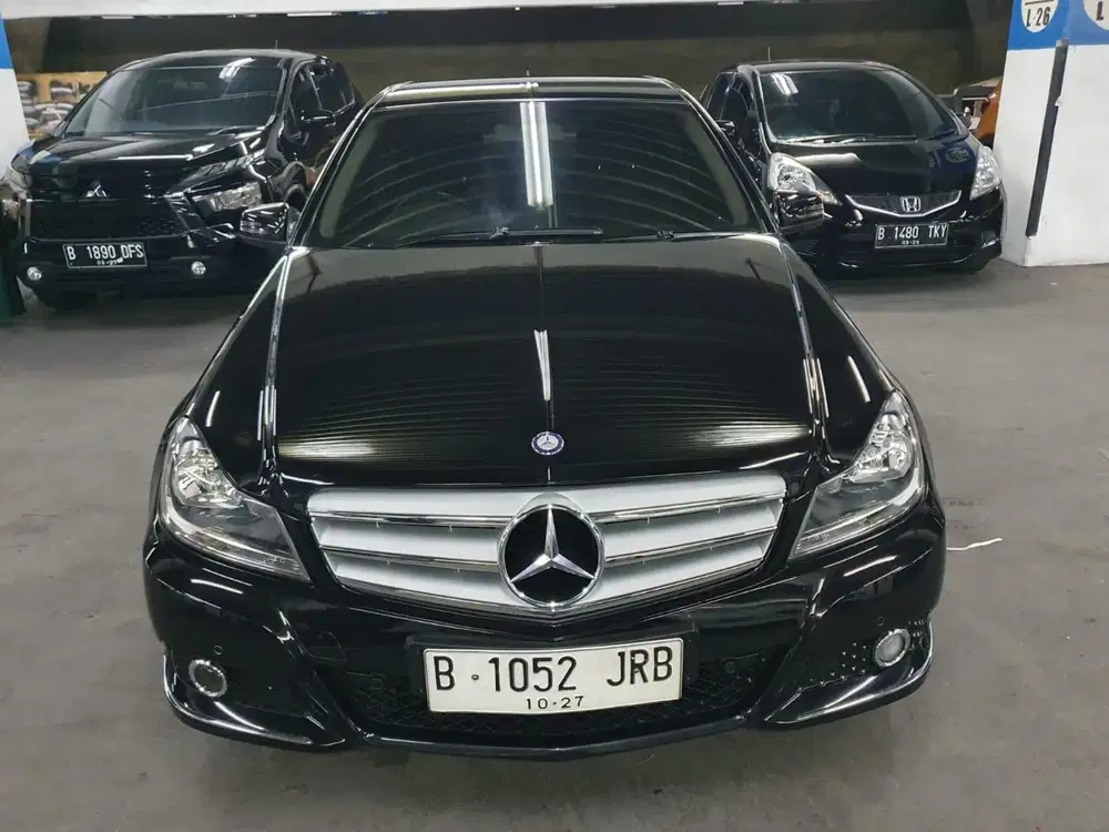 Mercedes Benz C 200 2013 AvantGard FullOriginal SepertiBaru Super ISTW