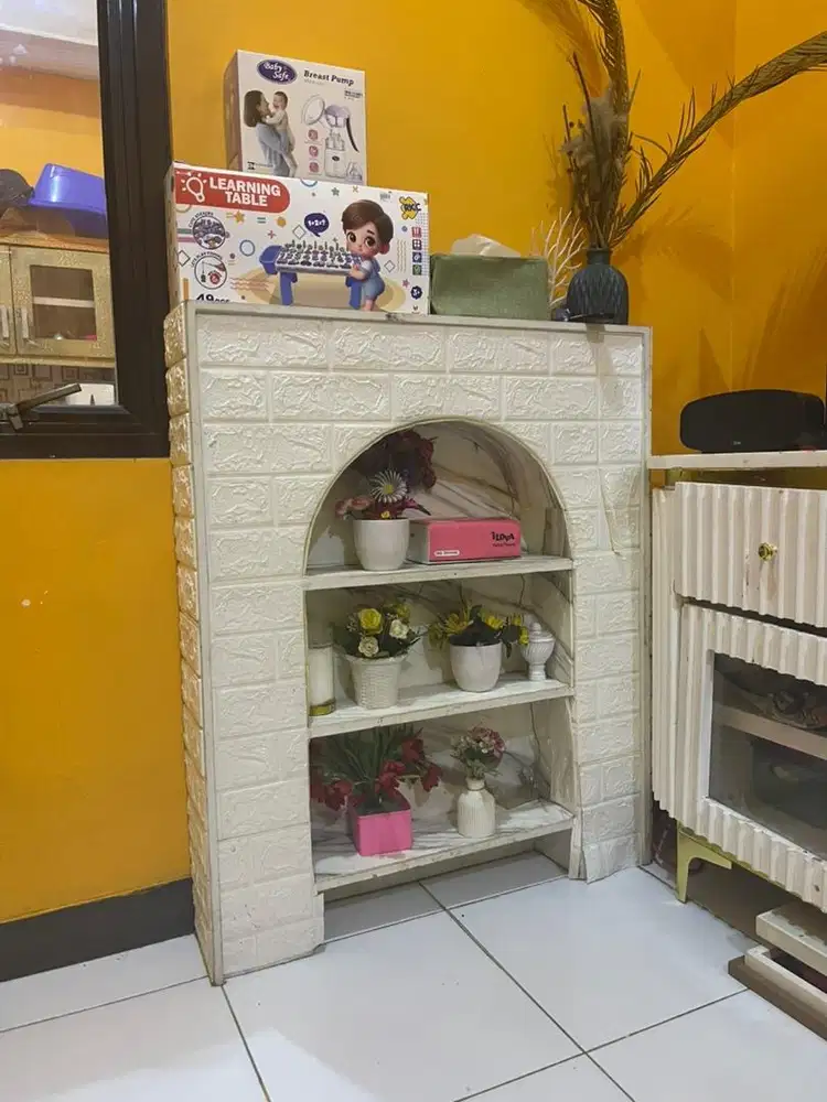 PAJANGAN RUANG TAMU ESTETIK