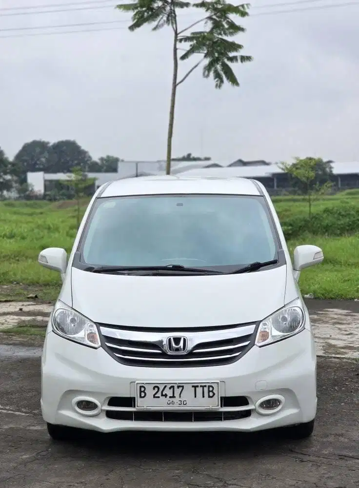 Honda Freed PSD 2014. Pjk Panjang. istimewa.