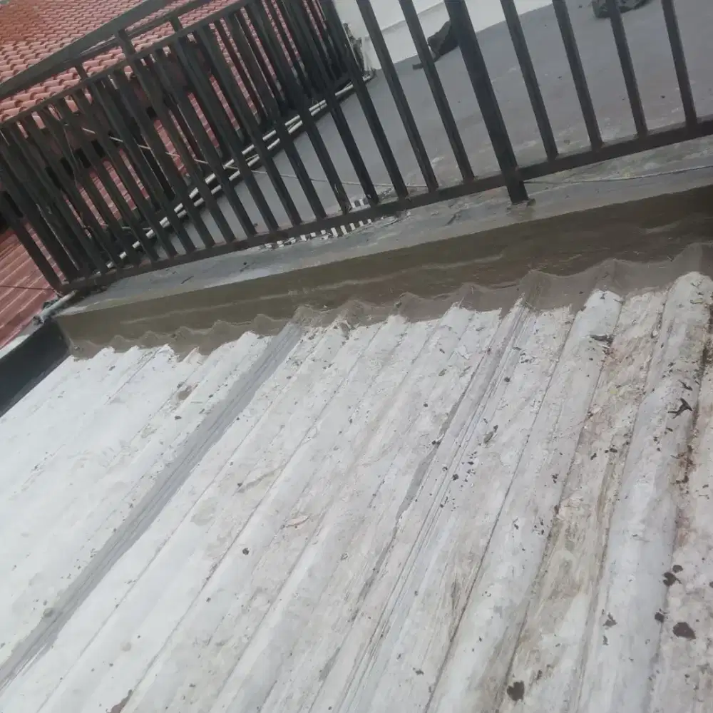 Tukang atap bocor, dinding rembes, tukang renovasi dll