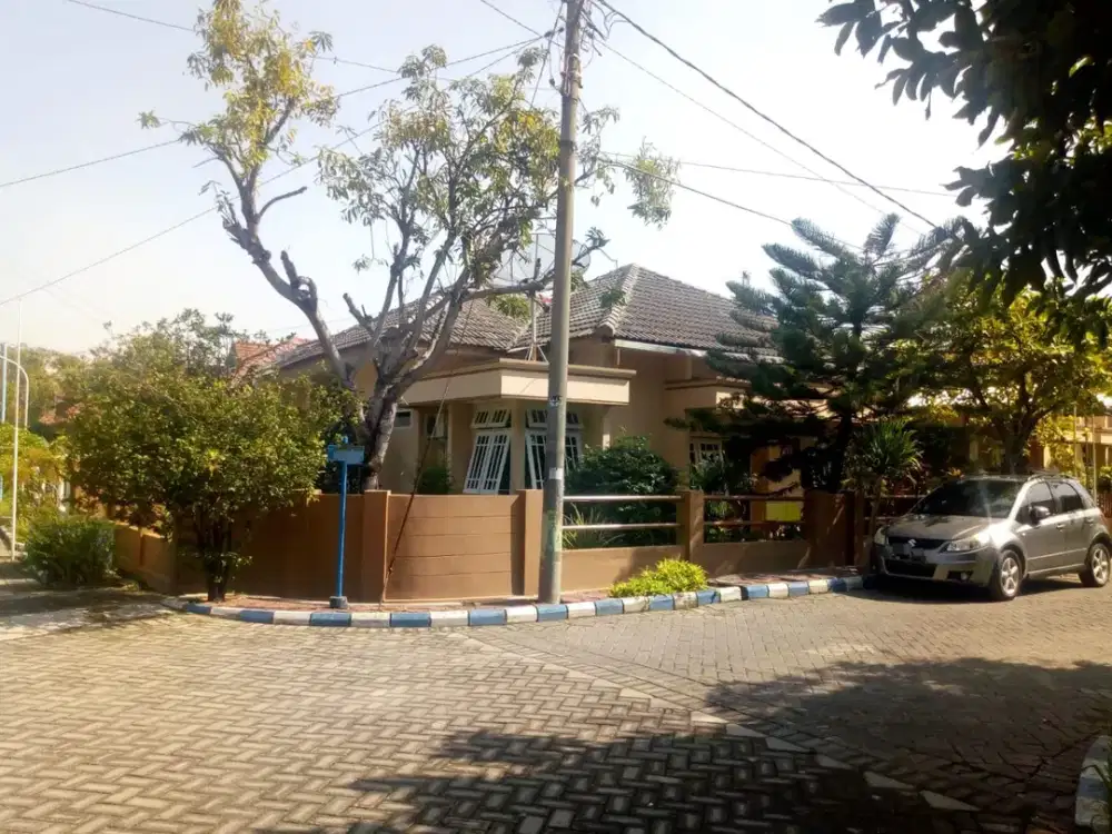 DIJUAL RUMAH Luas Murah Strategis Di Pucang Indah Dekat Alun2 Sidoarjo