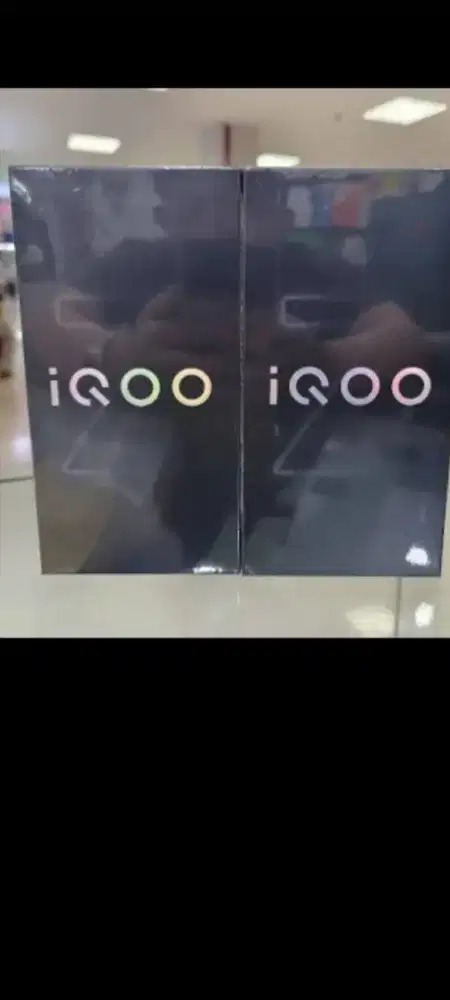 Vivo iqoo Z10 5G ram 12gb 512gb dan8/128 garansi resmi