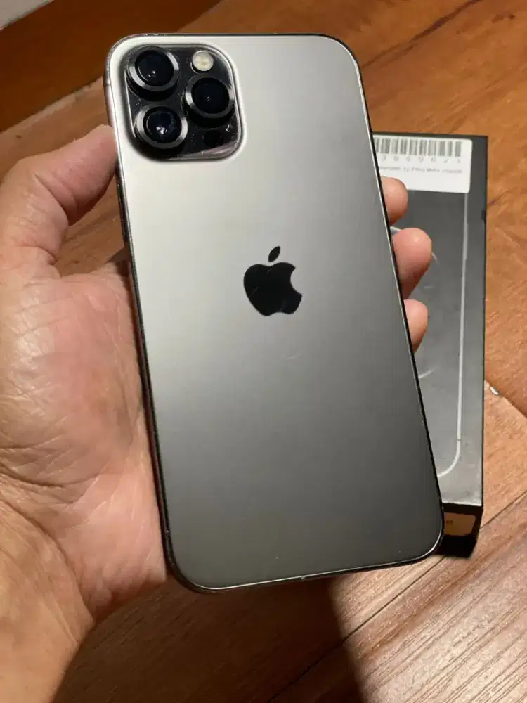 iPhone 12 Promax 256 Beacukai, Mulus terawat bonus case