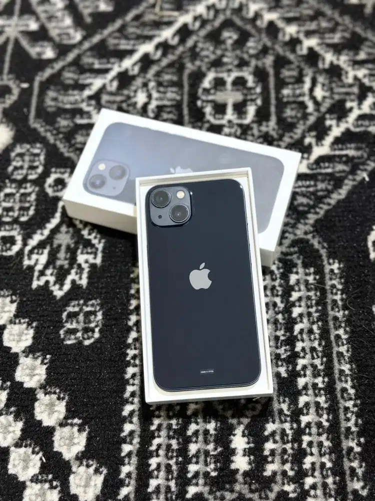 iPhone 13 128GB iBox