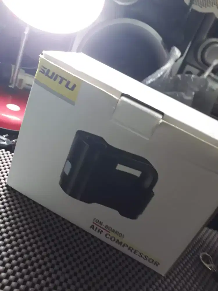 Pompa Ban - Air Compressor digital SUITU