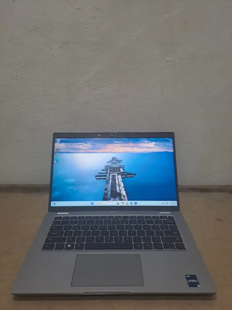 Dell Latitude 5430 core i5 gen 12th versi touchscreen garansi ON 2027