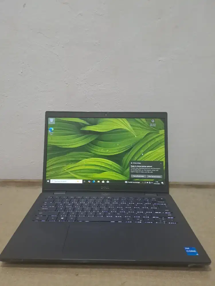 Dell Latitude 3420 i5 gen 11th intel iris xe graphics