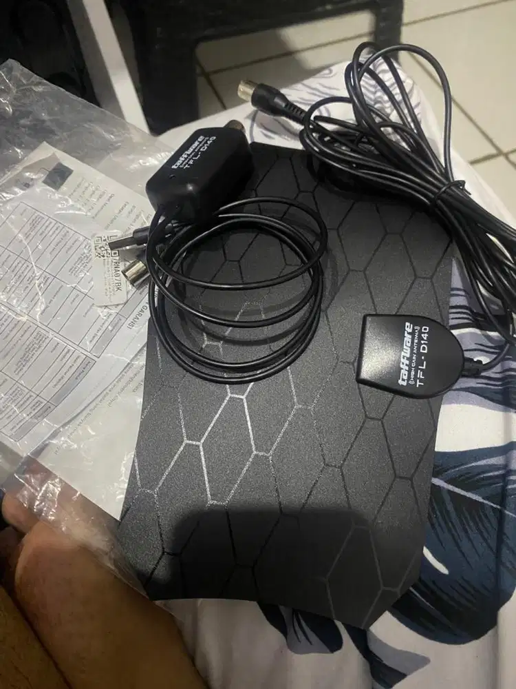 Taffware Antena TV Digital DVB-T2 with Signal Booster Amplifier