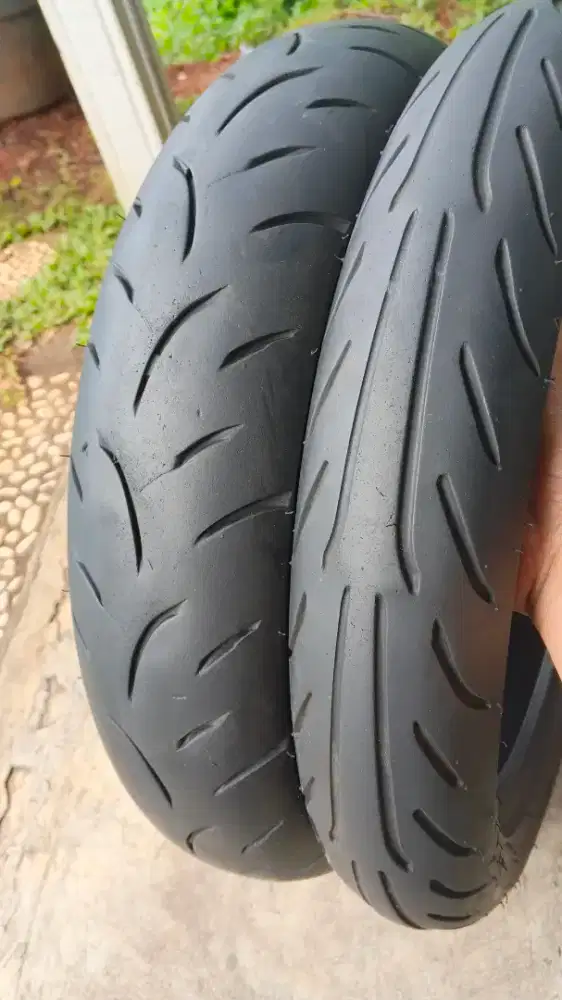 Ban copotan metik sepasang ukuran 90/80-100/80 ring 14