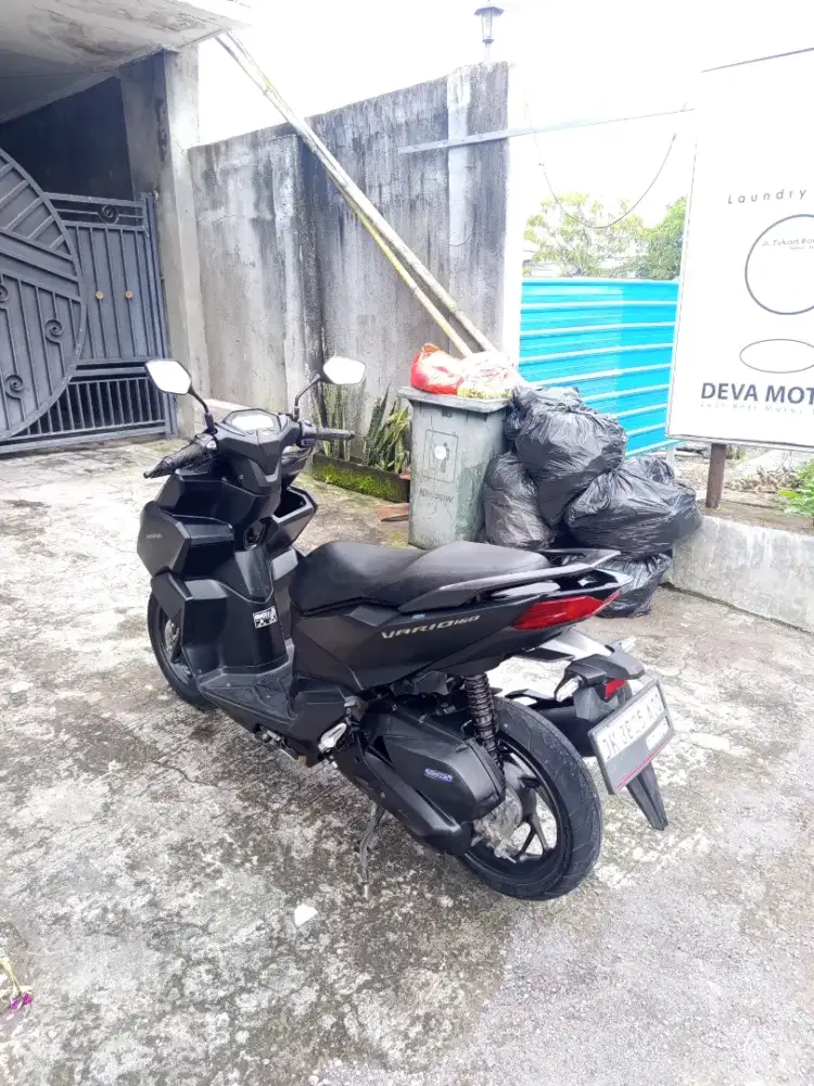 Vario 160 Deva motor