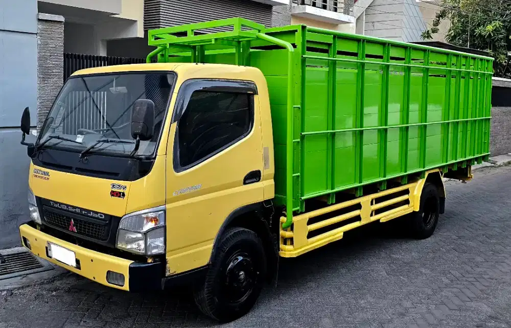 CANTER HDL-136PS ANTIK KABIN 100%ORI CAT BAK BARU MESIN SEHAT ISTIMEWA