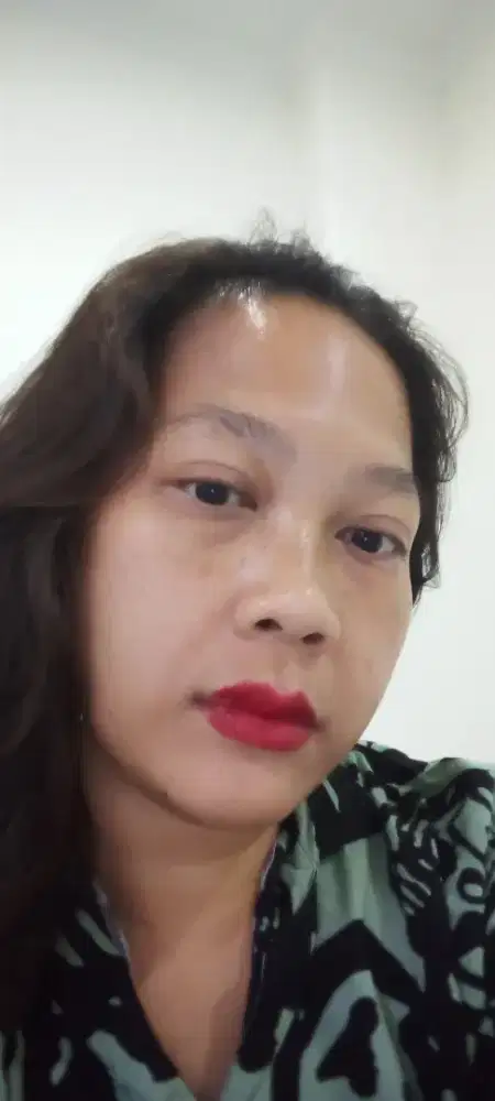 BU yatim piatu sedang mencari pekerjaan