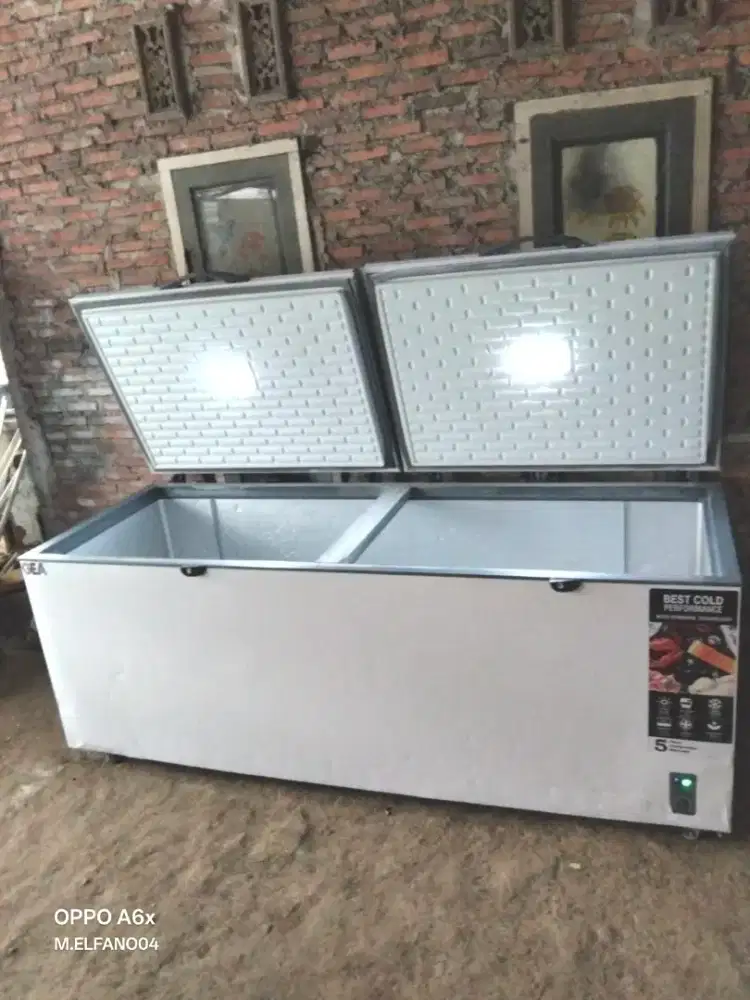 GEA 1200liter cest friser bok