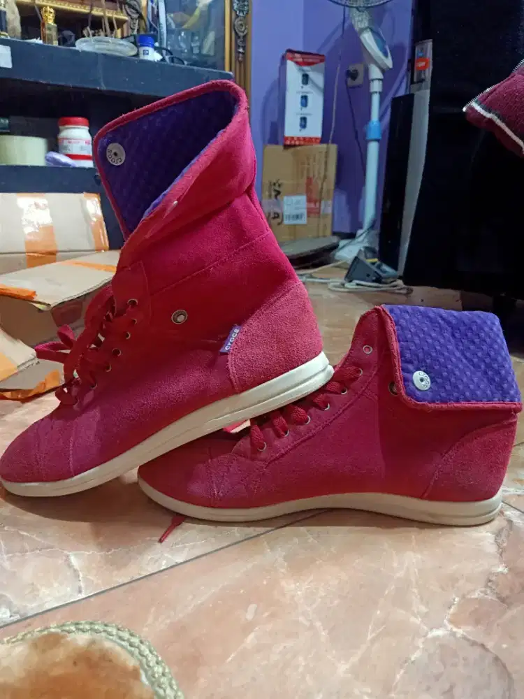 sepatu crocs original mewah