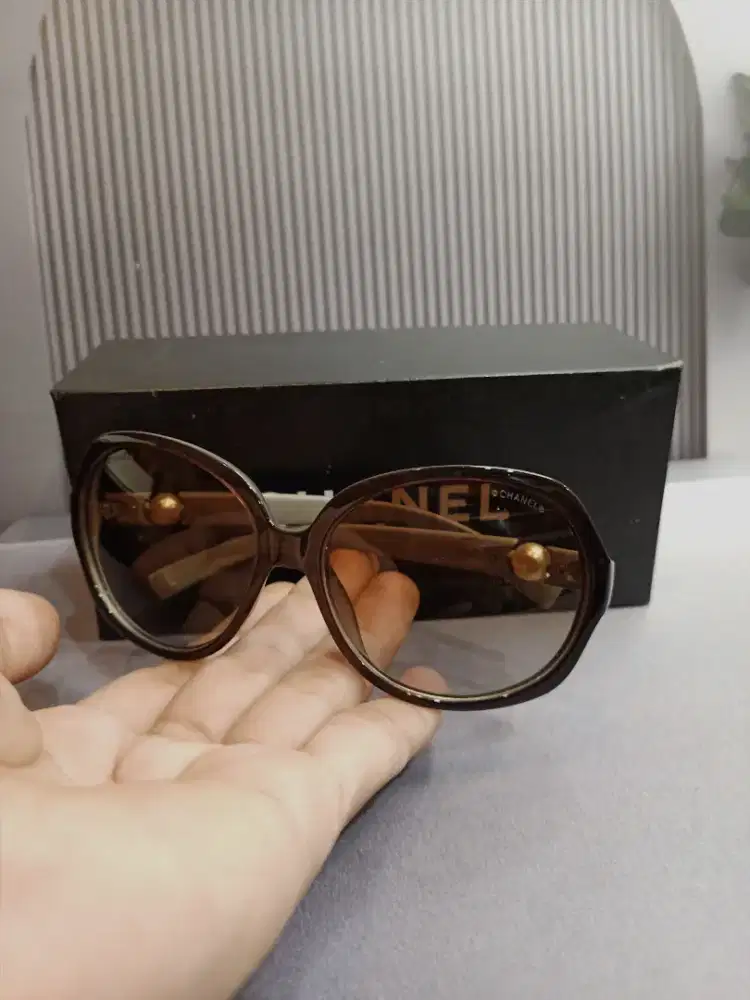 Chanel sunglasses authentic
