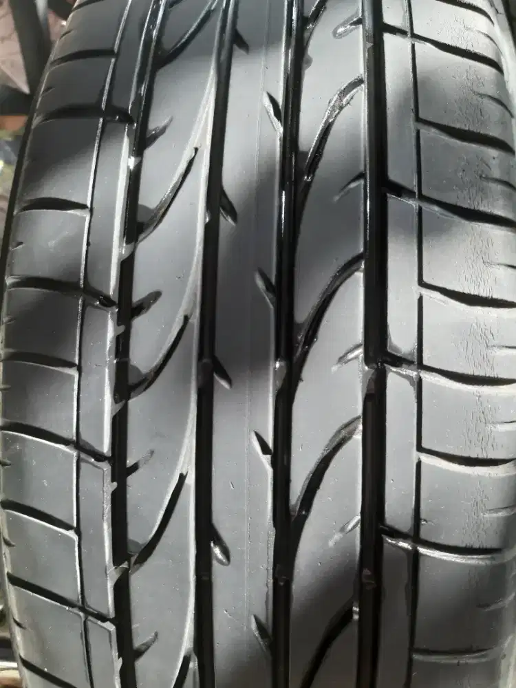 Ban Bridgestone ALENZA R17 215/60 Eks RUSH