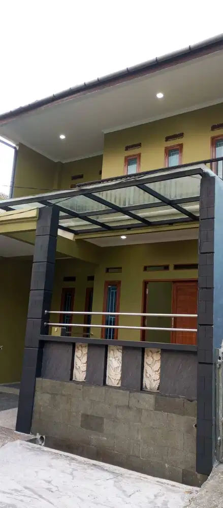 Disewakan Rumah Tinggal Keluarga 2 Lantai