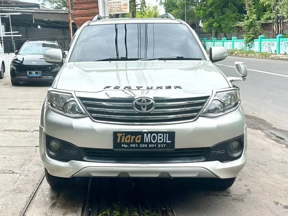 Toyota Fortuner 2.5 G TRD Automatic Th 2012