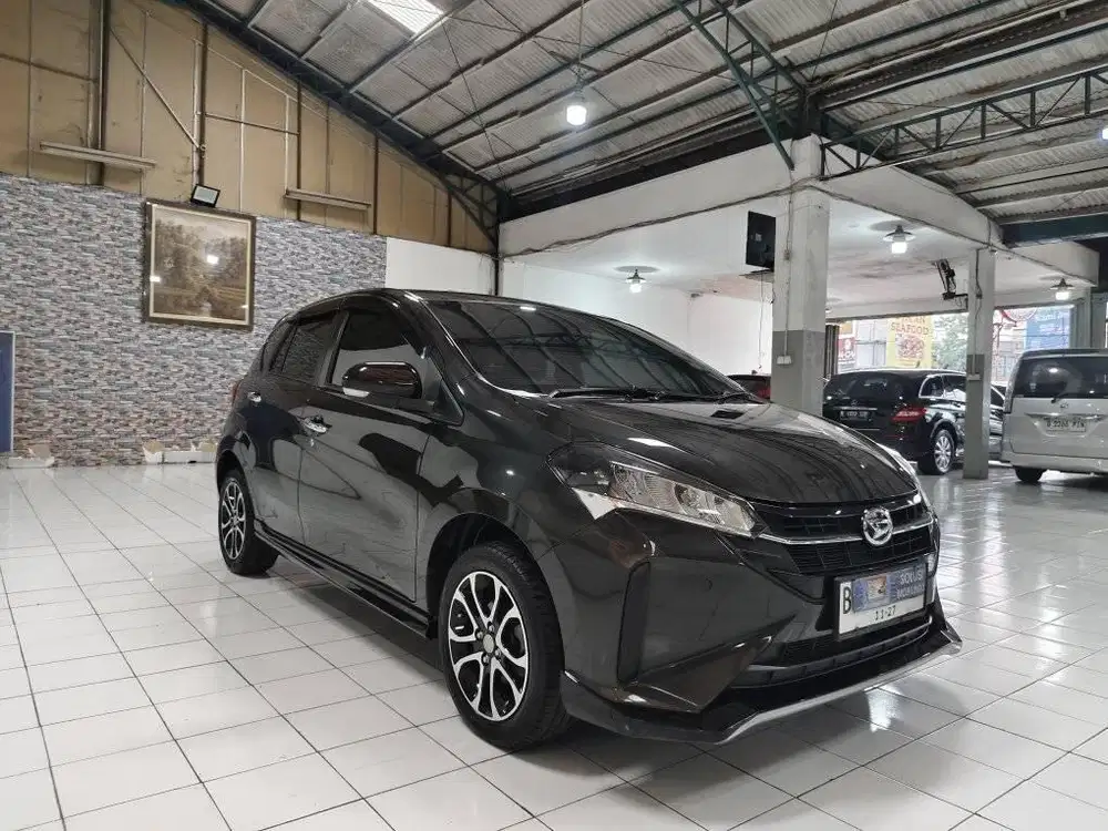 (Low Km) Daihatsu SIRION R 1.3 Bensin AT 2022 Dark grey