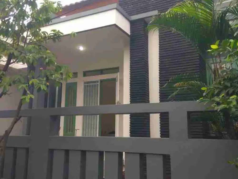 dijual rumah cantik di taman galaxy bekasi