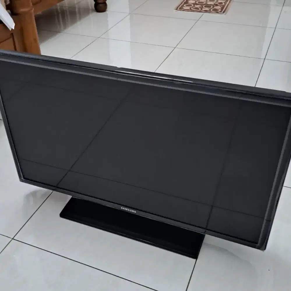 Jual TV Samsung dan Monitor Second