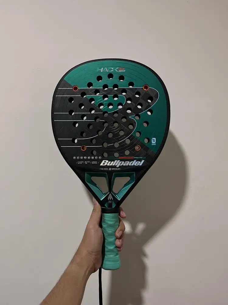 Bullpadel Hack Hybrid 2025 Padel Racket – Kondisi 9.7/10 Like New