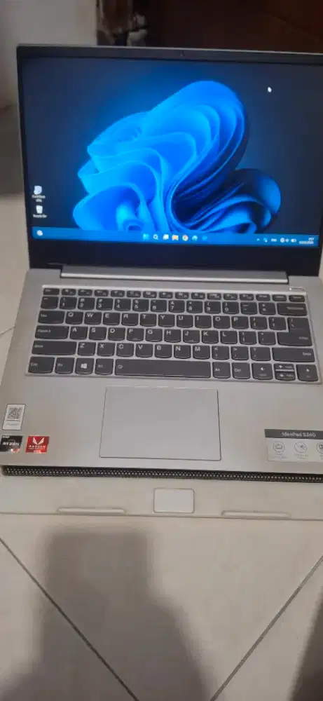 Laptop Lenovo Ideapad S340 Bekas
