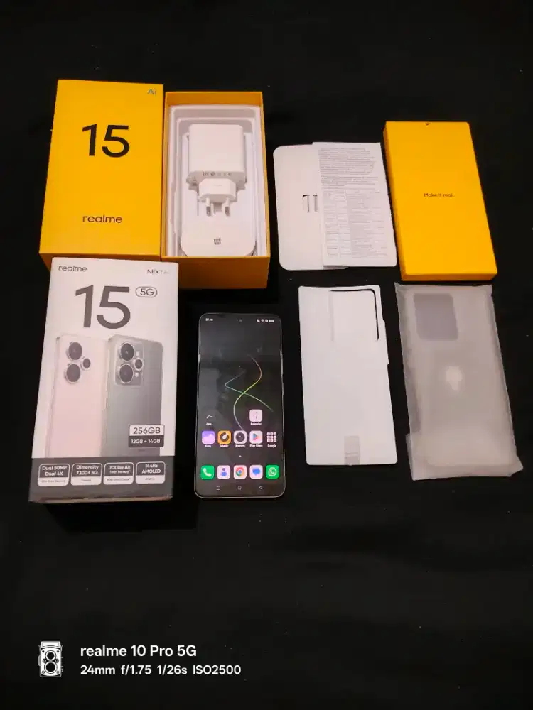 Realme 15 5G (12/256) Silk Pink