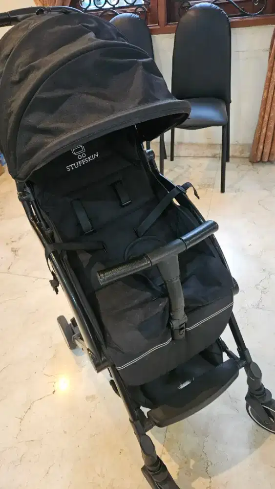 Stuffskin Beebi Stroller - Black