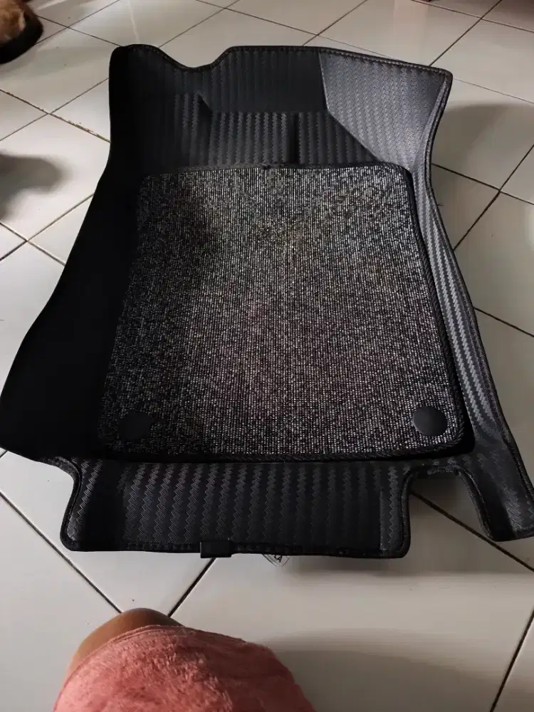 Jual karpet mobil tuk agya/ayla