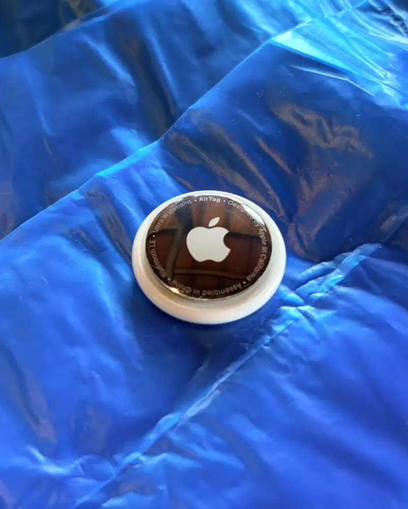 apple airtag like new