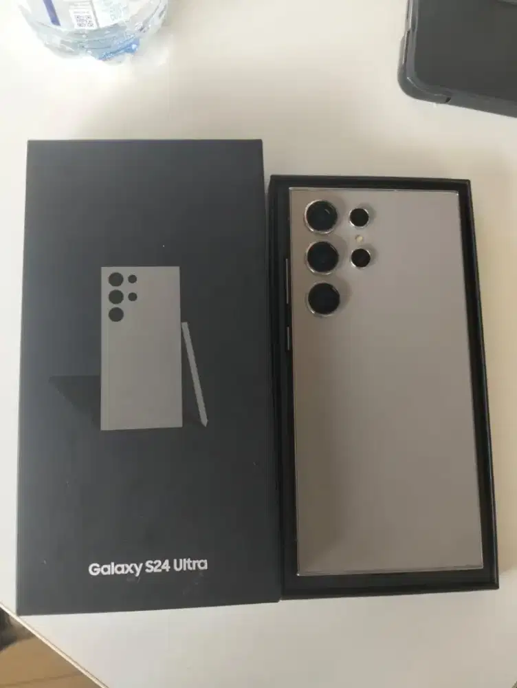 Samsung s24 ultra ex sein 12/255 gb