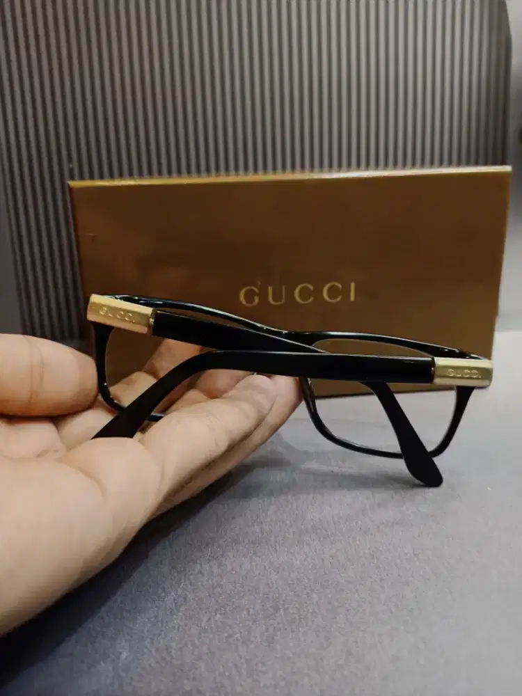 Frame kacamata Gucci vintage