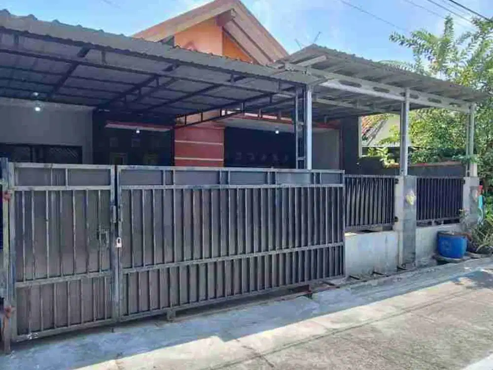 RUMAH DI PEDURUNGAN BARU RENOVASI DEKAT TENGAH KOTA