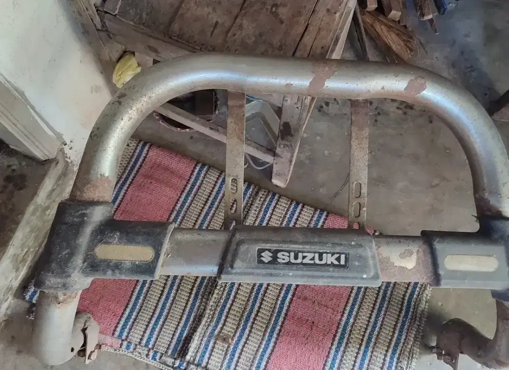 Bamper tanduk,aki bekas carry.10