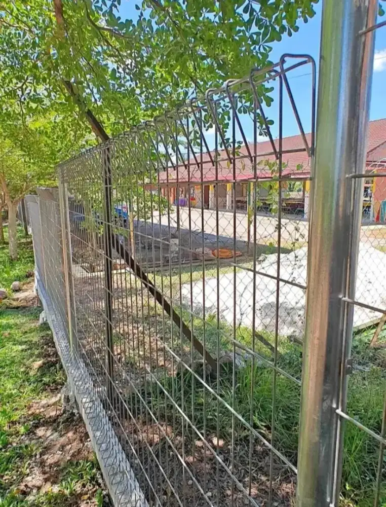 PAGAR BRC GALVANIS ANTI KARAT  & KOROSI