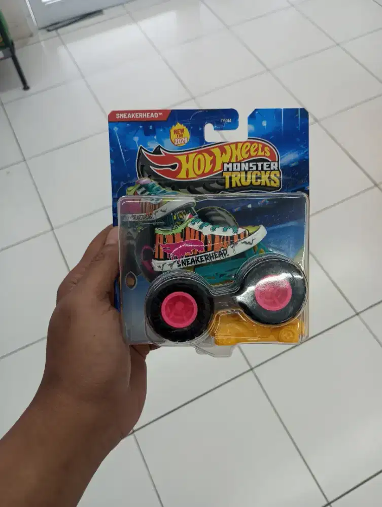 Hotwheels Sneaker Head