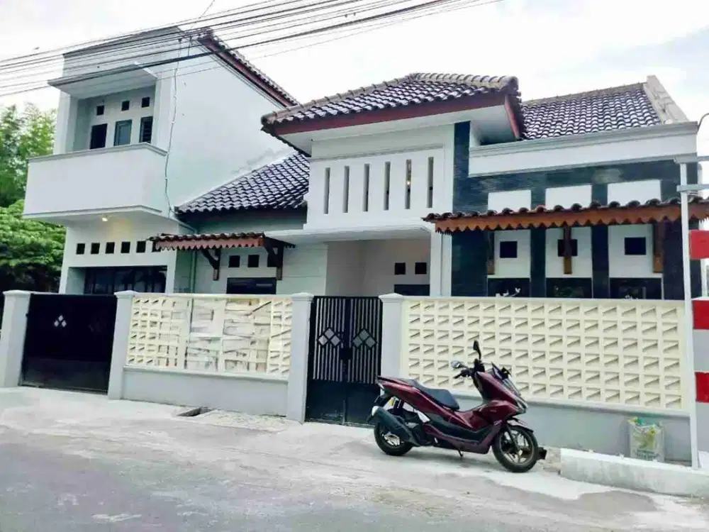 Rumah Bagus Strategis dekat ke Tol Klodran, Colomadu Karanganyar