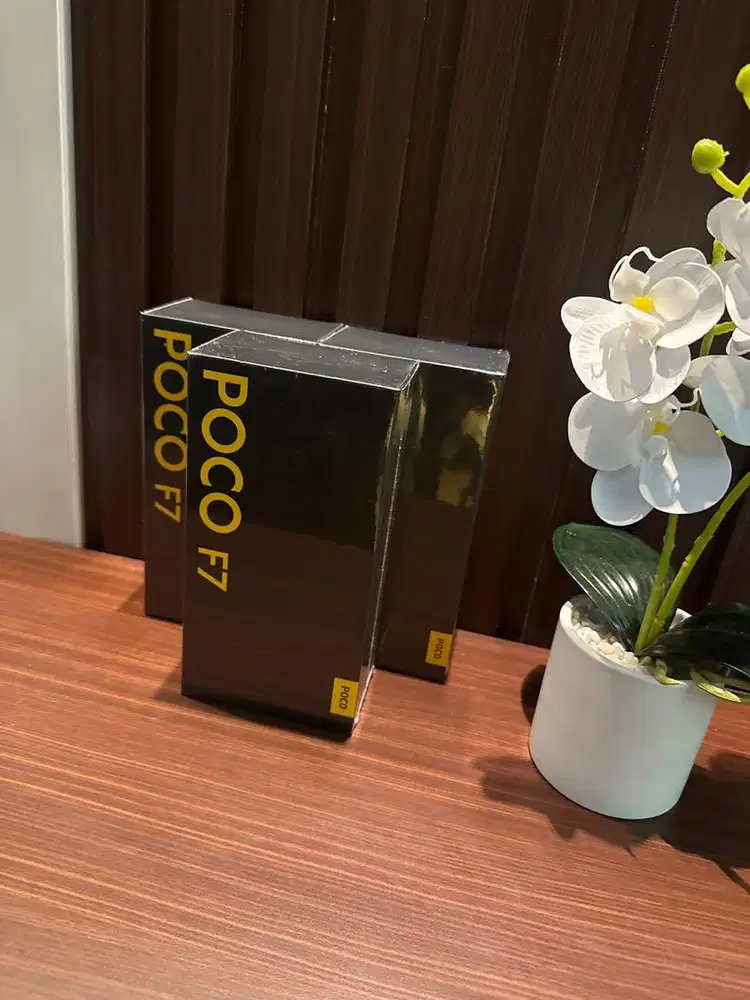 Poco F7 12/512 Silver BNIB
