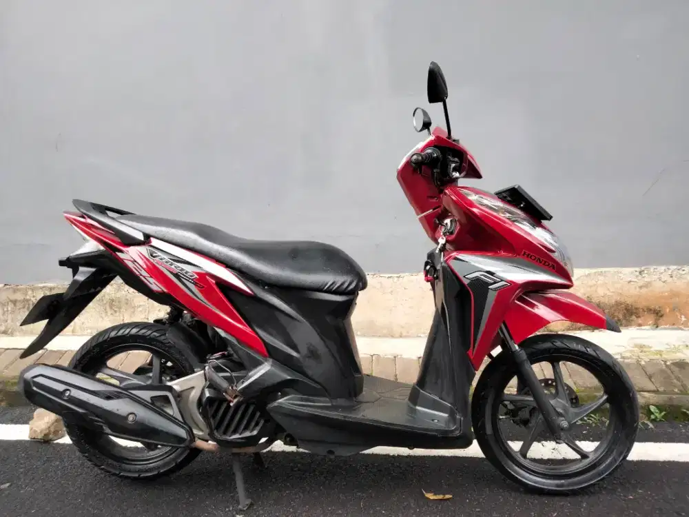Honda Vario 125 KZR tahun 2014 siap pakai