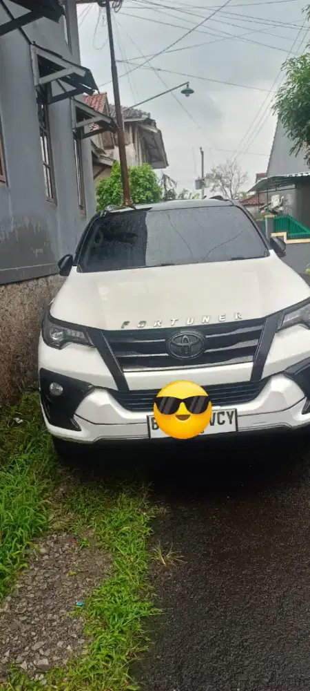 Fortuner 2.4 VRZ 4X2 A/T 2016