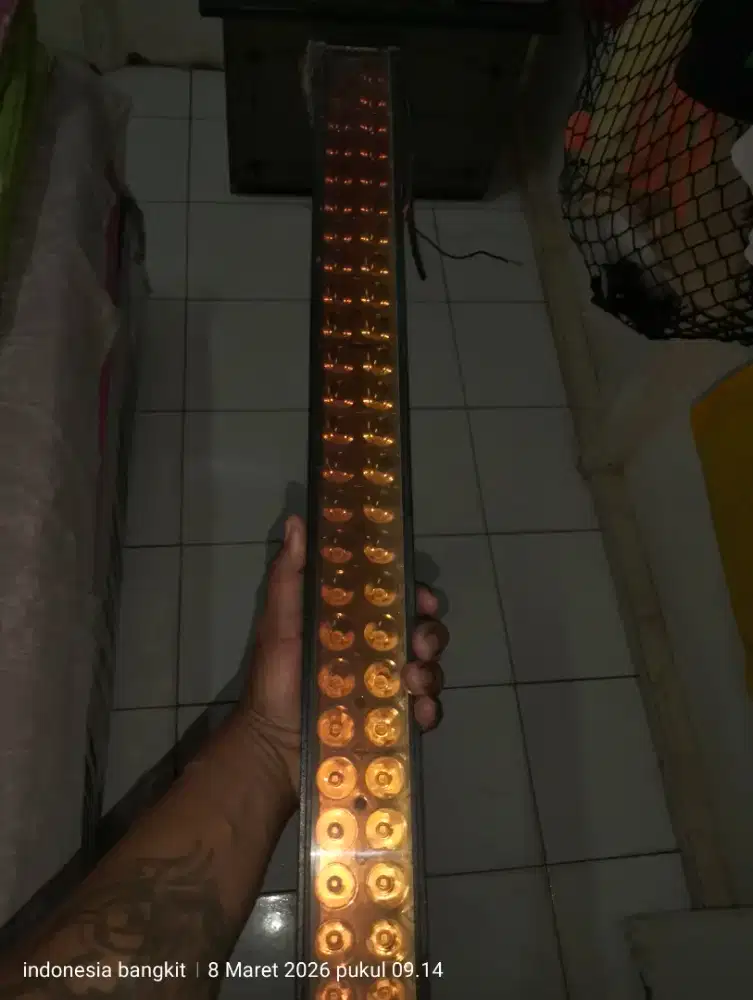 Palang lampu LED panjang 1 meter