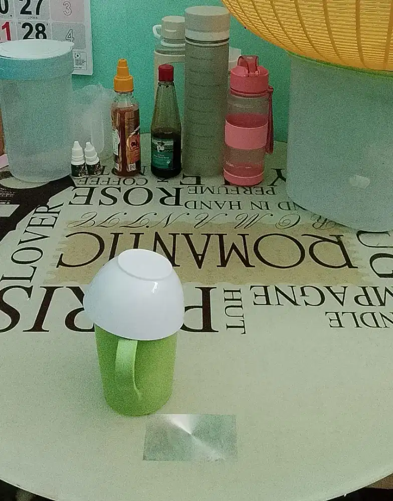 Dijual meja makan murah mantaps meja makan kaca murmer